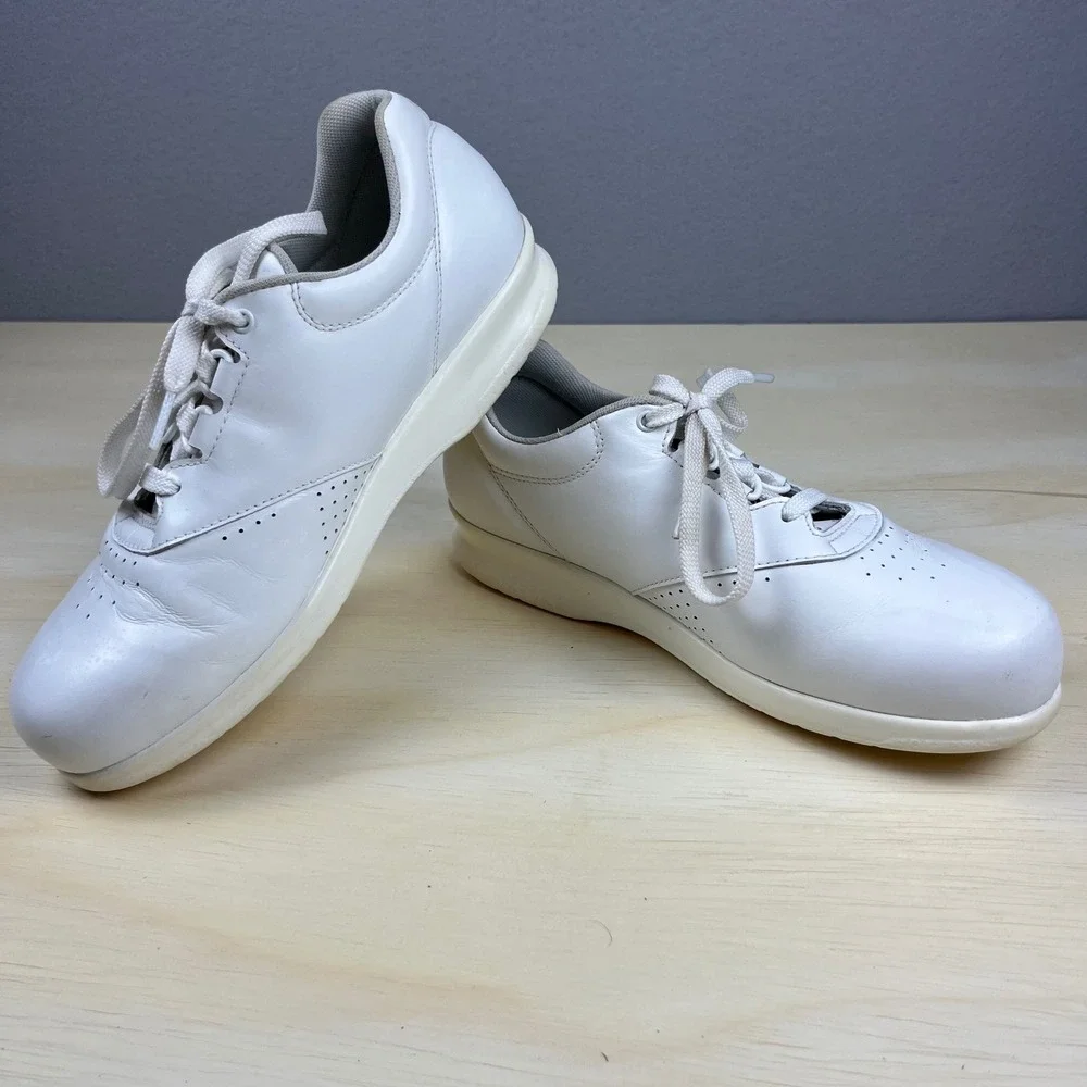 SAS Free time Womens White Leather Walking‎ Shoes Comfort Sneakers Size 7 M